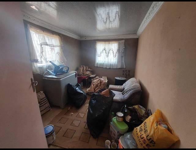2 BEDROOM HOUSE FOR SALE IN MOHLAKENG